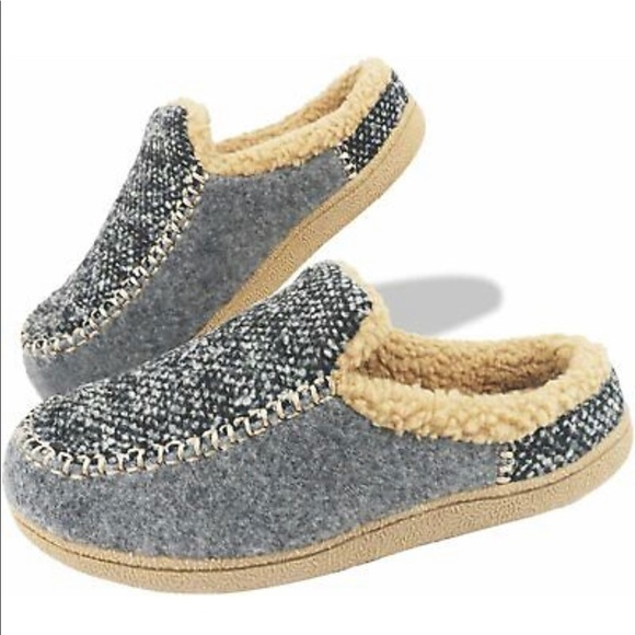 GUMUSSERVI Men’s Moccasin Memory Foam Slippers - Picture 5 of 9
